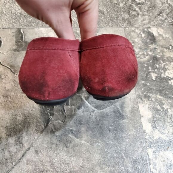 Vionic Orthaheel Thera Burgundy Wine Studded Stud Kiltie Fringe Moccasin Loafers - Picture 5 of 8